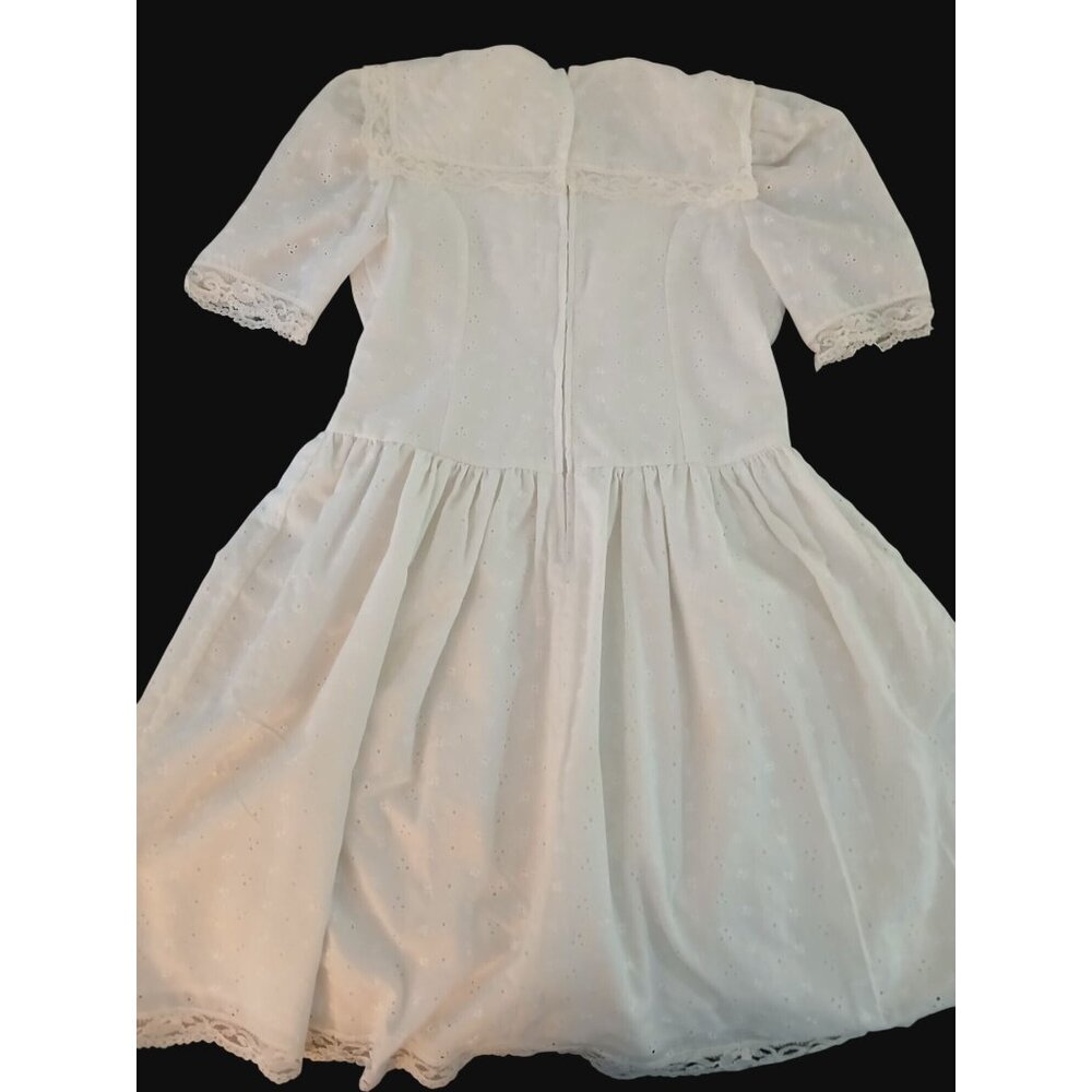 Vintage Britland Girls White Eyelet Lace Dress V Neck Size 14 Prairie Cottage - Picture 13 of 16